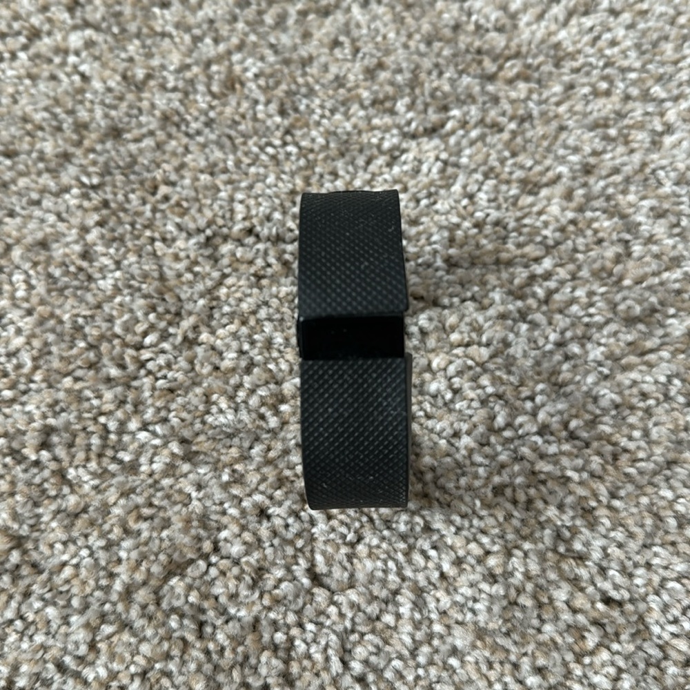 Fitbit Charge Hr - image 2